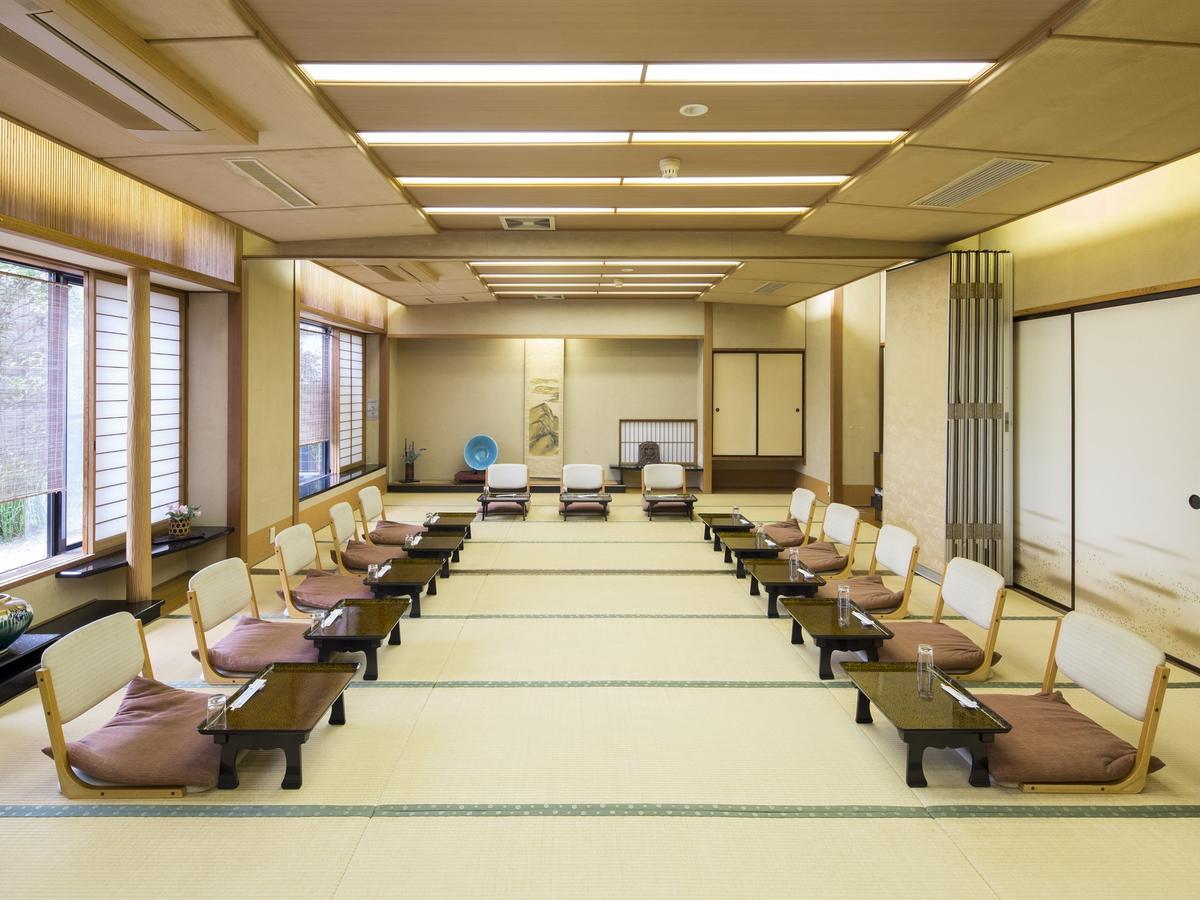 ホテル虎屋 須賀川市 エクステリア 写真